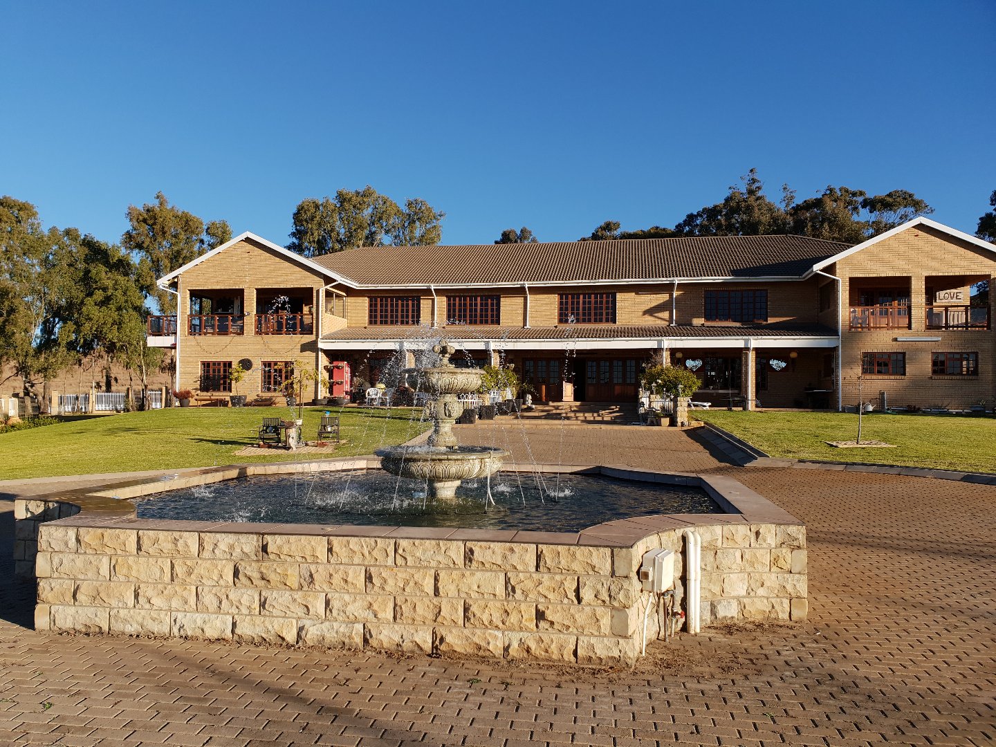 5 Bedroom Property for Sale in Bethlehem Free State